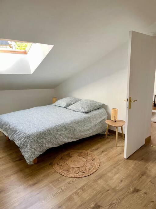 Appartement Cosy Hypercentre Place St Pierre Saumur Extérieur photo